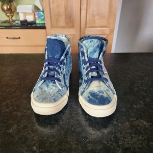 Superga, high top shoes size 8.5